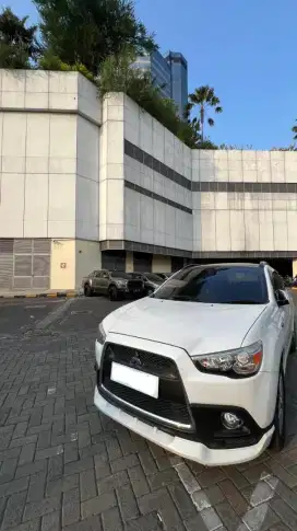Mitsubishi outlander PX 2.0 AT