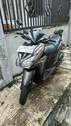 Vario 2014 ISS Hitam