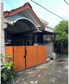 Dijual Rumah Cantik di Telaga Mas Duta Harapan Bekasi
