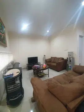 SEWA DISCOVERY ALUVIA RUMAH HOMIE FULL FURNISHED SIAP HUNI EMERALD