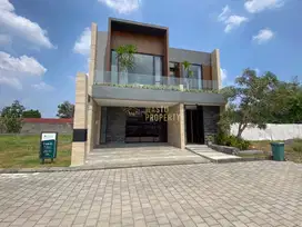 RUMAH 2 LANTAI DEKAT KAMPUS UGM FASILITAS LENGKAP DI SLEMAN