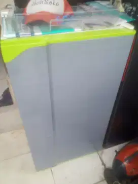 Kulkas 1 pintu toshiba glacio normal dingin beku nego tipis