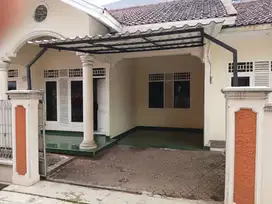 Disewakan Rumah Tangerang Lokasi Strategis Murah