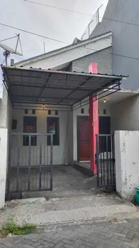 Dijual Rumah (Alamat : Simorejo, Surabaya.  Dekat akses tol pasar loak