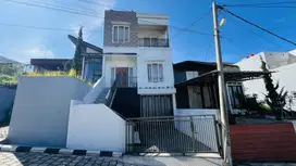 Rumah Villa Murah Lembang 3 Lantai 5 Kamar Tidur Dekat Dengan Park Zoo