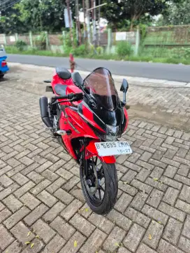 Dijual Suzuki GSX 150R tahun 2017 pajak hidup