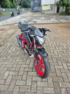Dijual Honda CB150R tahun 2017 pajak hidup panjang