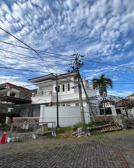 Dijual Rumah Baru Renovasi Mulyosari Prima Semi Furnish Siaap Huni
