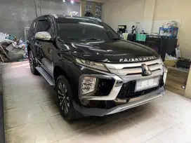 PAJERO SPORT DAKAR ULTIMATE 4x4 A/T 2023