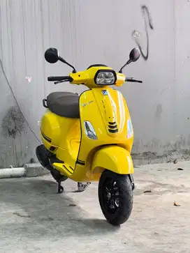 PIAGGIO VESPA S 125 IGET FACELIFT 2021 YELLOW
