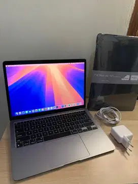 Macbook Air M1 ssd 256gb Ibox Mulus Jual Cepat Nego