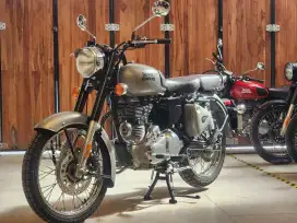 ROYAL ENFIELD CLASSIC 500 2021