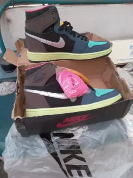 Jual sepatu warna