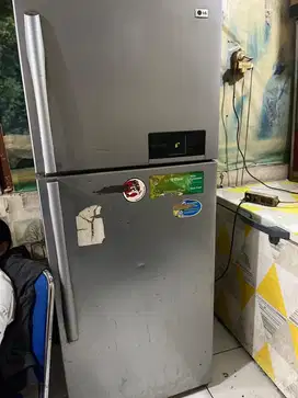 Di Jual kulkas, 2 pintu / frezer LG
