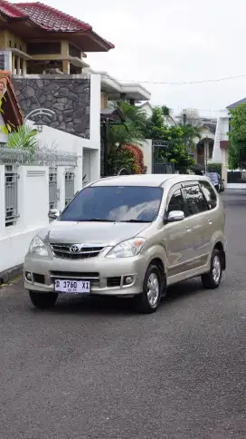 Toyota Avanza 2009 Bensin