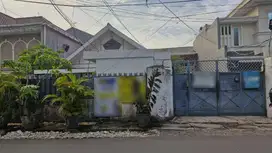RUMAH HITUNG TANAH DI KARET PEDURENAN
