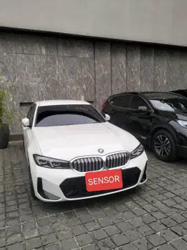 BMW 320i AT 2024 PUTIH