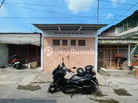 DIJUAL RUMAH JALAN KARYA CILINCING KOMPLEK BERSAMA (PETER)