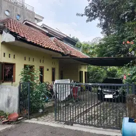 Rumah 6 Kamar Tidur 15 Mnt ke Stasiun Bogor Dibantu KPR J-13590