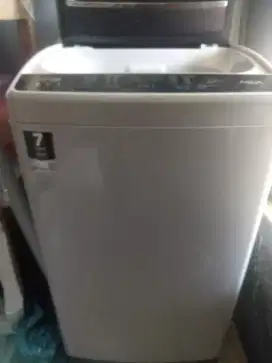 Mesin cuci 1 tabung merek AQUA
