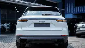 Porsche Cayenne Platinum Edition White Special Low ODO