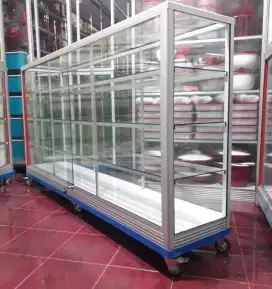Etalase Pakai Roda Panjang 2M Kaca Full 5MM
