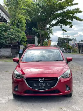 MAZDA 2 SKYACTIVE TIPE R MATIC 2016