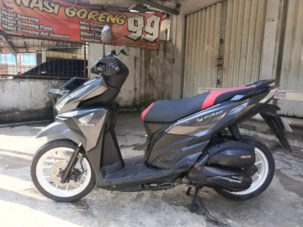 Vario 125 LED thn 2017 mulus pajak hidup