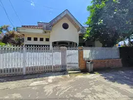 DIJUAL RUMAH STRATEGIS JALAN GERSIK SEKIP PALEMBANG