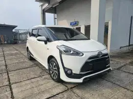 Sienta Q AT 2016 LOW KM