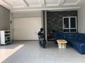 Rumah 3 Lantai Semi Furnished Di Cempaka Putih Jakarta Pusat