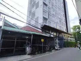 Rumah 288m2 SHM Kebon Kacang Tanah Abang Strategis Dekat Jalan Raya