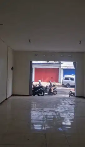 Disewakan Ruko 1 Lantai Ada Taman Belakang di Mainroad Pagarsih