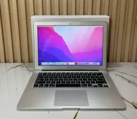 Macbook Air 13 inch 2017 Core i5