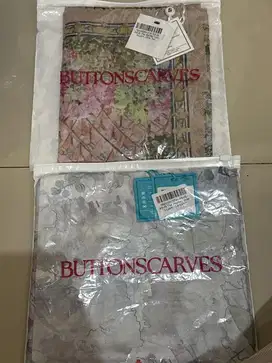 Hijab dari Buttonscarves As Is masih new