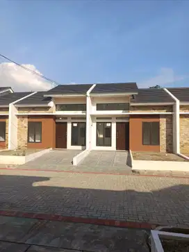 Dijual Rumah Modern Di GREEN KURIPAN RESIDENCE BOGOR Lokasi Strategis
