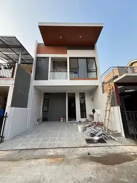 RUMAH 2 LANTAI SIAP HUNI!! DI KOMPLEK GRAHA RAYA BINTARO DM40