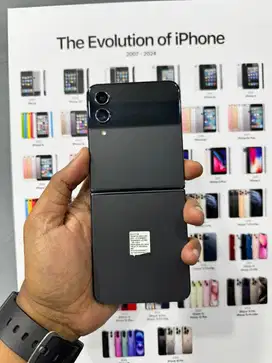 Samsung Z Flip 4 256GB - Sein