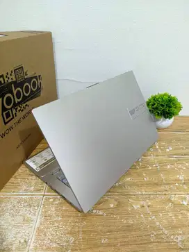 LAPTOP BARU ASUS VIVOBOOK GO 14 E1404FA AMD RYZEN 3-7320U 8/512 MURAH