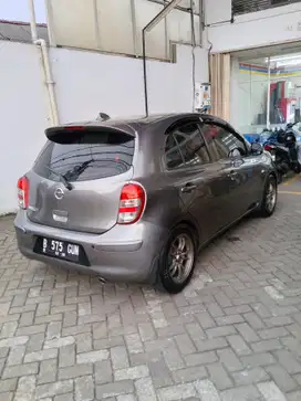 Nissan March 2011 Bensin