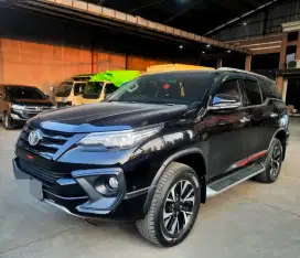 Toyota Fortuner VRZ Trd Sportivo 2.4 AT 2018 Diesel UM 19.9 jt