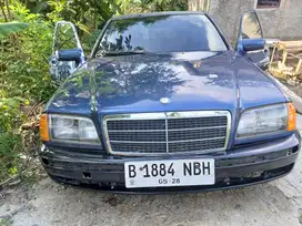 Mercedes-Benz C180 1994 Bensin