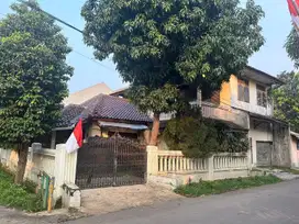Rumah 2 lantai 5 menit ke toll pamulang