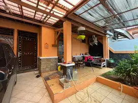 Rumah 2 Lantai di Griya Loka BSD Dekat Halte Bus dan Pasar