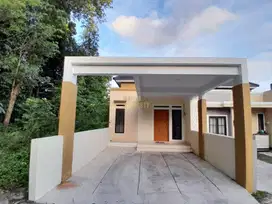 RUMAH MODERN CANTIK, HARGA MURAH DEKAT KAMPUS UII