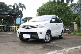 Pajak Panjang Daihatsu Xenia  1.3 R ATTIVO Bensin-MT 2013 Putih