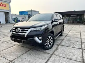 Toyota Fortuner 2.4 Vrz 4x2 At 2017