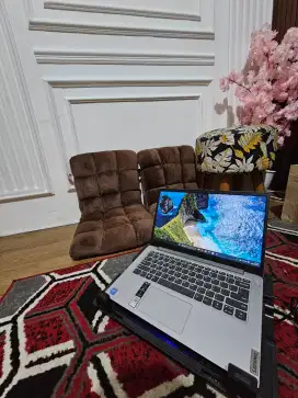 Laptop Second Lenovo Ideapad Slim 1 Intel Celeron N4020 Ram 4GB|256GB