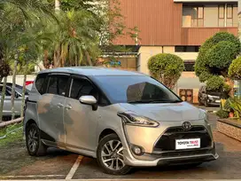 TOYOTA SIENTA Q 1.5 AT 2019
