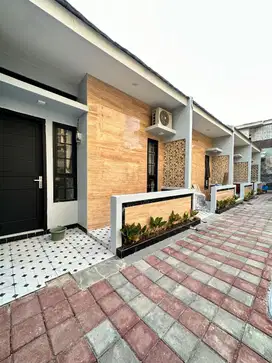 NR.RUMAH MURIAH MERIAH AREA PREMIUM PUSAT KOTA HNY 430JUTA CILANDAK